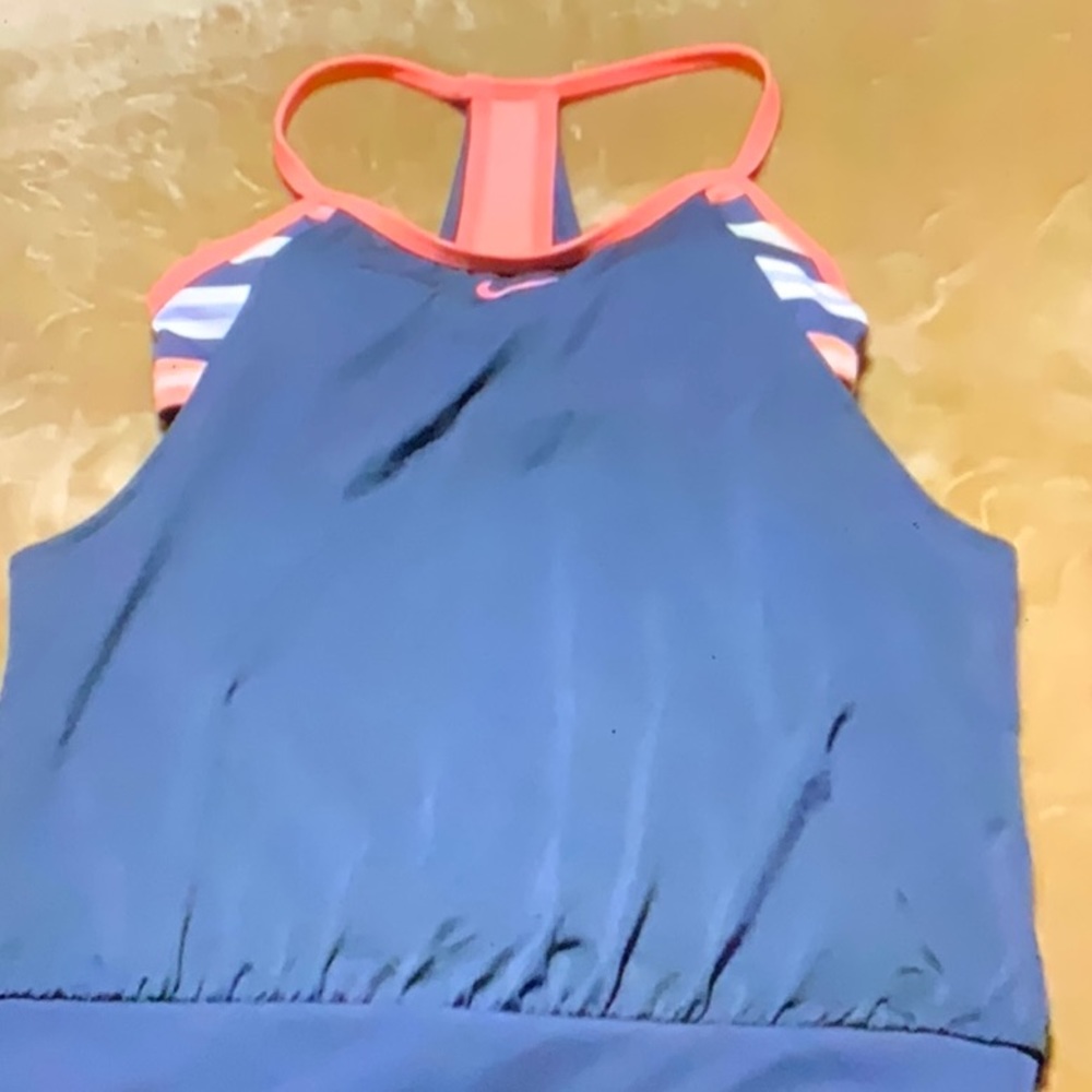 Nike Racerback Top Small w/ Built-in Support NWOT SW-33